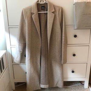 Zara coat 💙